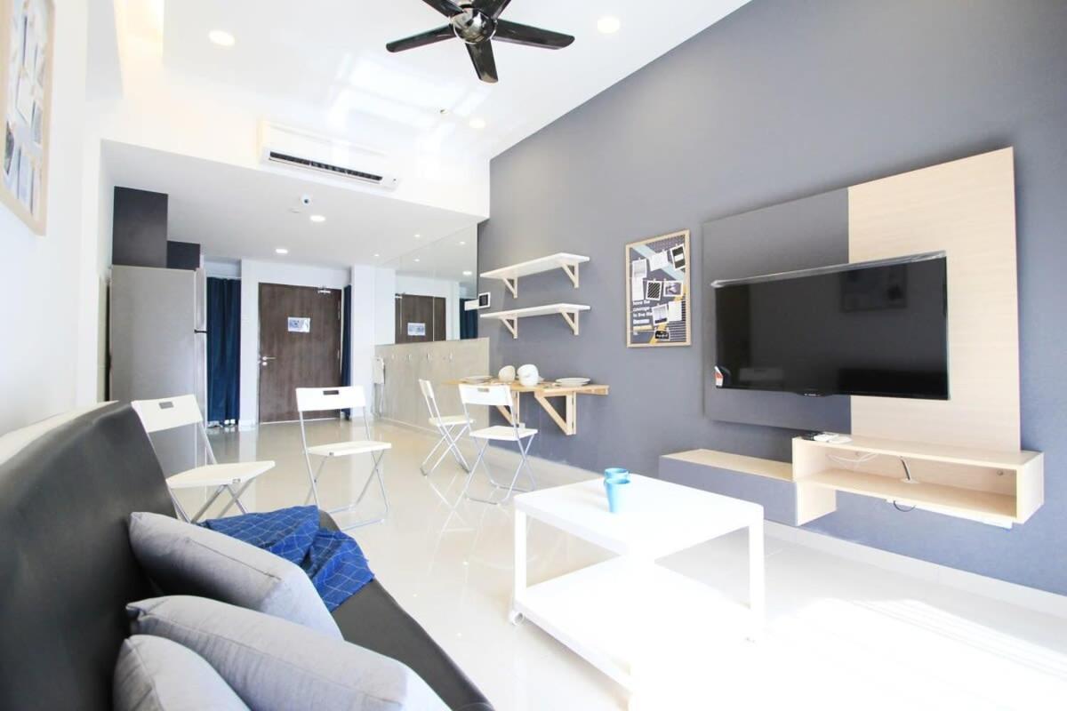 Cozy, High-Floor 2Br Apt Near Legoland Apartment Nusajaya  Bagian luar foto